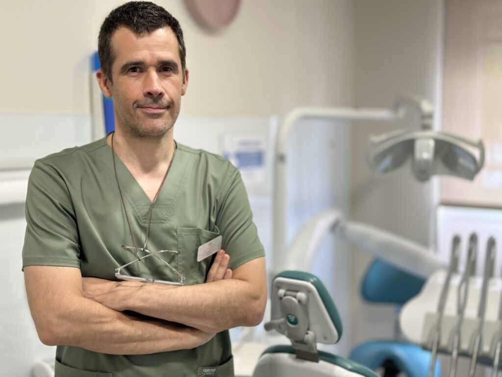 Foto de Cristóbal Cazorla, dentistas en San Fernando de Henares